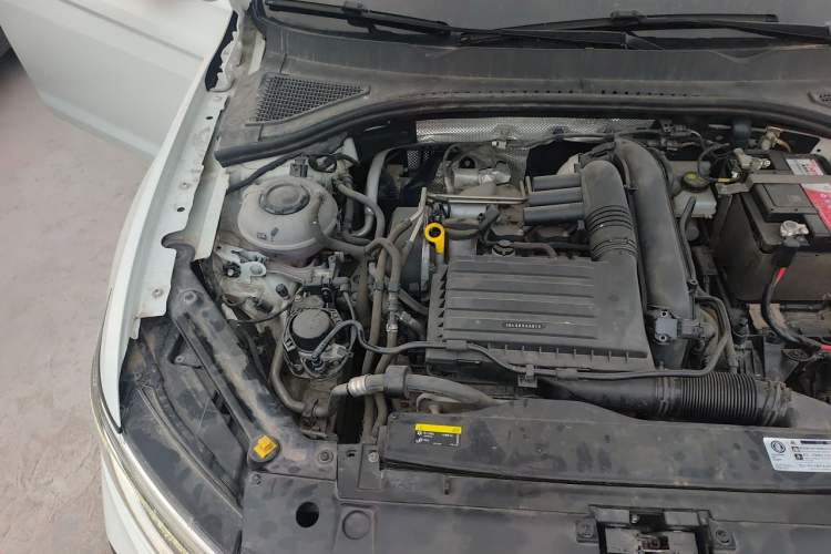 Used Volkswagen Bora 2023 200TSI DSG Comfort Edition Engine Bay Right