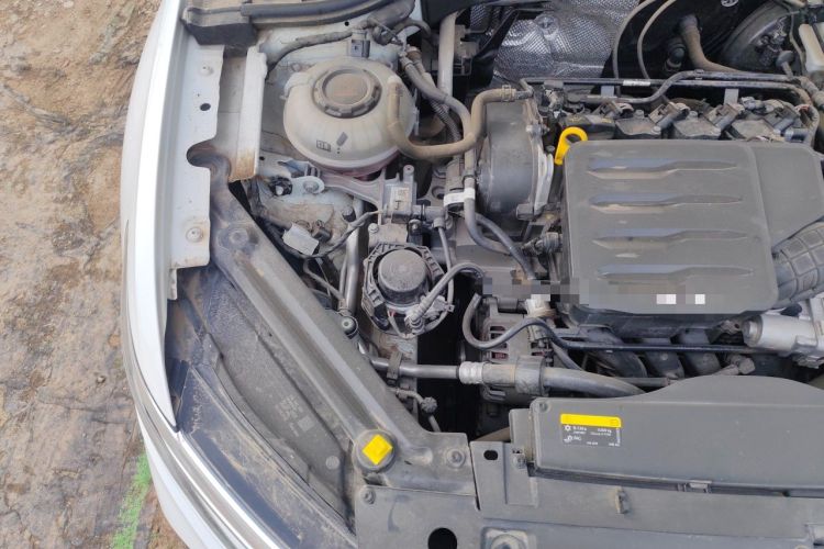 Used Volkswagen Bora 2023 1.5L Automatic Changer Limited Edition Engine Bay Right