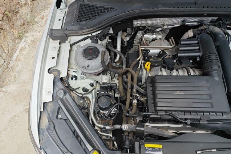 Used Volkswagen Bora 2023 200TSI DSG Smart Drive Version Engine Bay Right