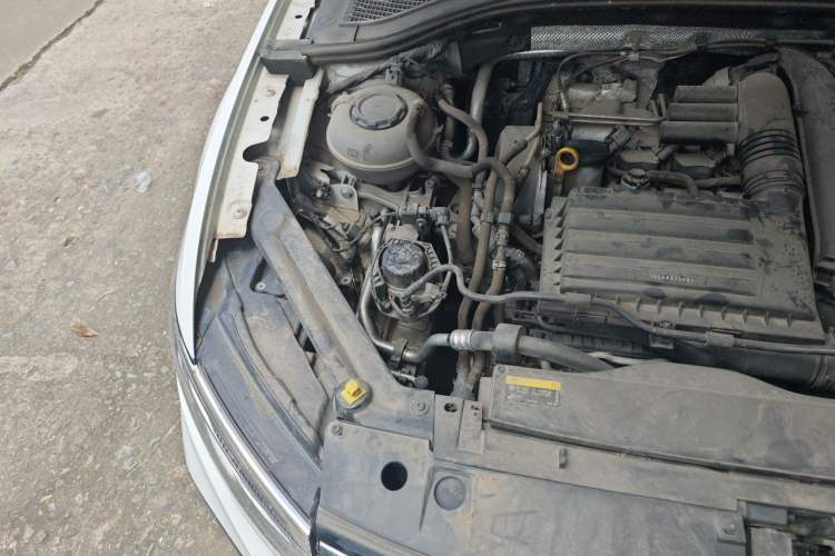 Used Volkswagen Bora 2023 200TSI DSG SmartDrive PRO Edition Engine Bay Right