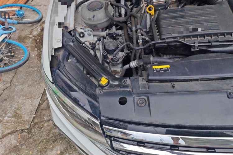 Used Volkswagen Bora 2023 200TSI DSG SmartDrive PRO Edition Engine Bay Right
