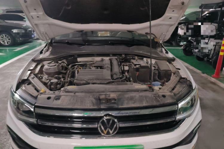 Used Volkswagen Bora 2023 280TSI DSG Prestige Edition Engine Bay