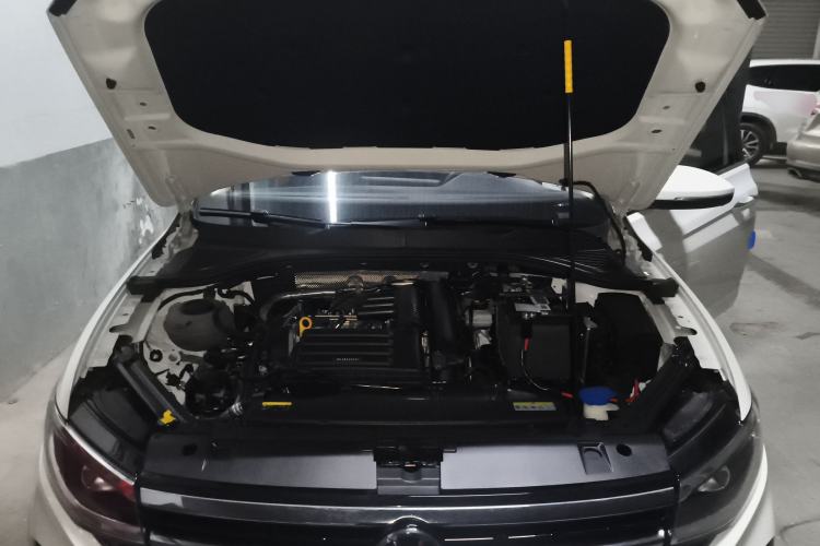 Used Volkswagen Bora 2023 200TSI DSG YueXing PRO Edition Engine Bay