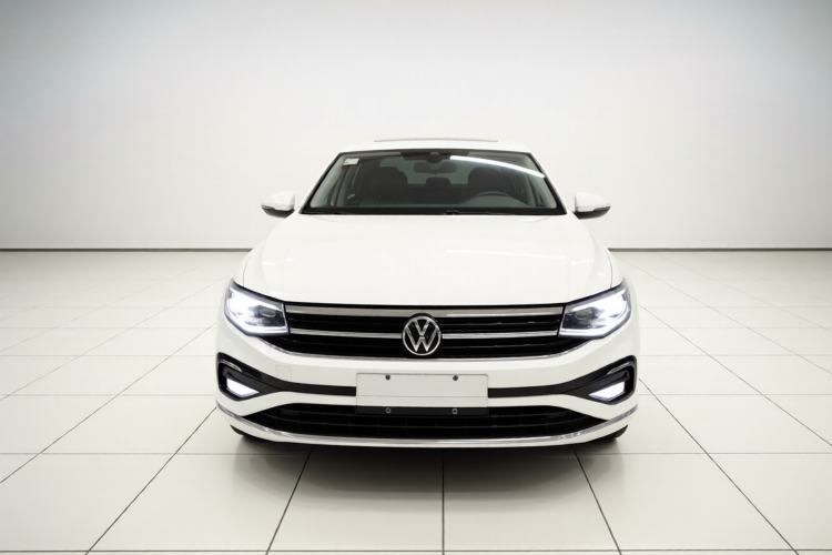 Used Volkswagen Bora 2023 300TSI DSG Prestige Edition Exterior 1