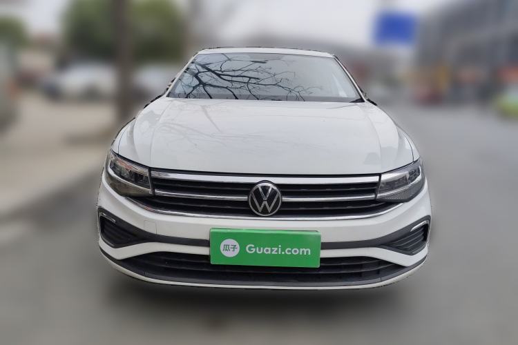 Used Volkswagen Bora 2023 1.5L Automatic Changer Limited Edition Exterior 1