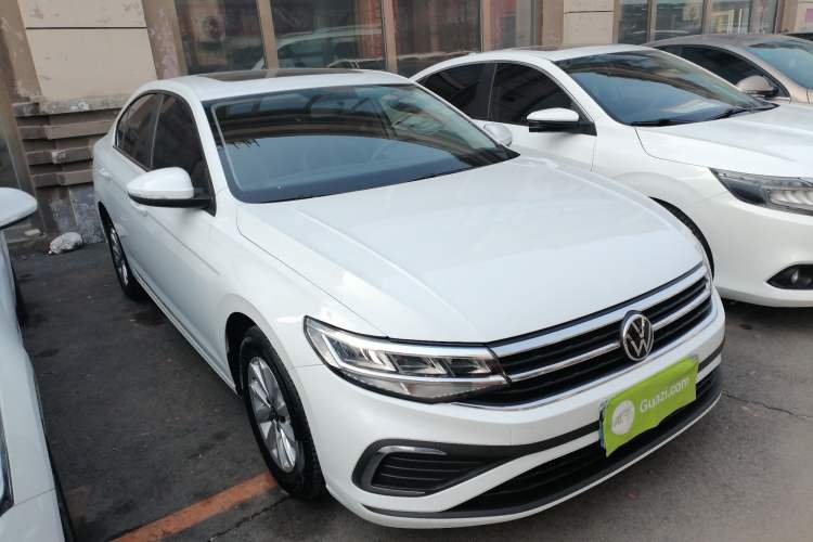 Used Volkswagen Bora 2023 1.5L Automatic Changer Limited Edition Exterior 1