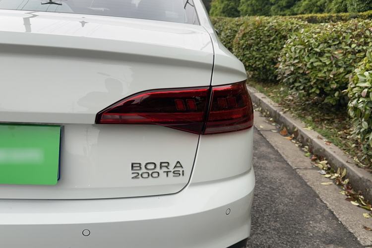 Used Volkswagen Bora 2023 200TSI DSG Comfort Edition Exterior 2