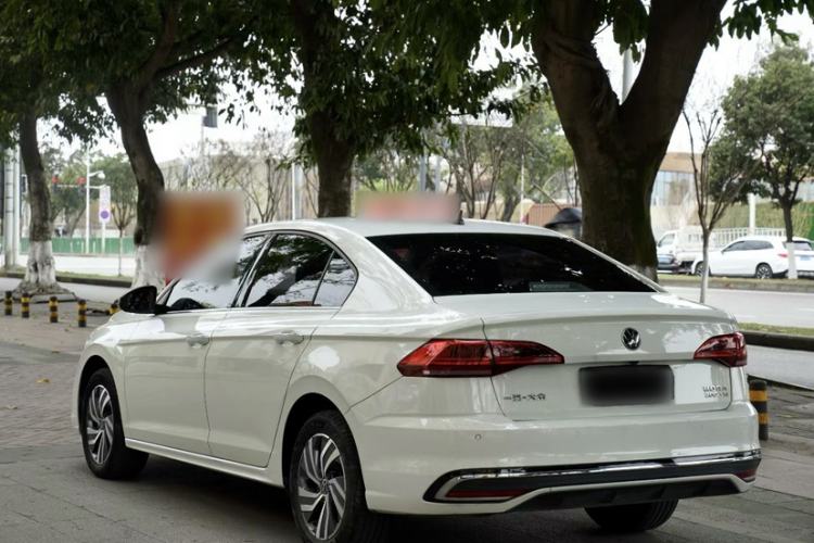 Used Volkswagen Bora 2023 200TSI DSG Enjoyment Edition Exterior 2