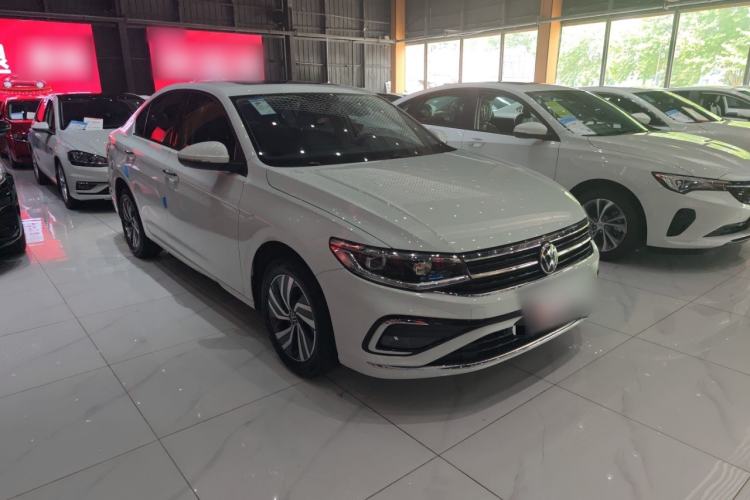 Used Volkswagen Bora 2023 200TSI DSG Enjoyment Edition Exterior 2