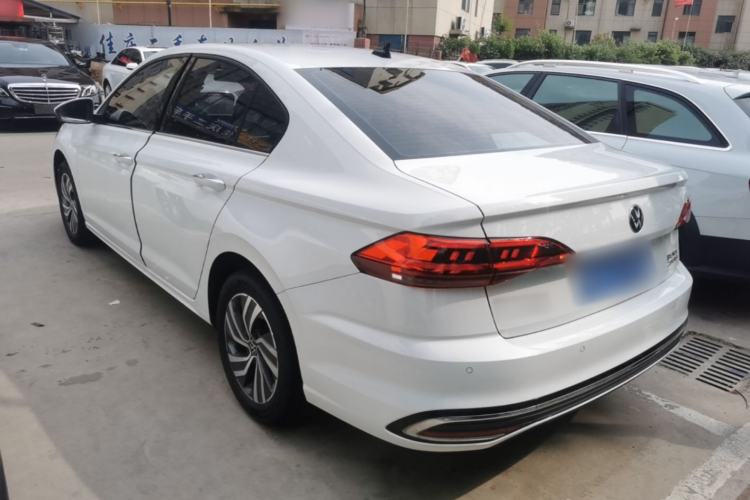 Used Volkswagen Bora 2023 200TSI DSG Enjoyment Edition Exterior 2