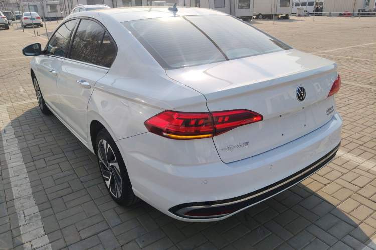 Used Volkswagen Bora 2023 200TSI DSG YueXing PRO Edition Exterior 2