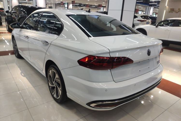 Used Volkswagen Bora 2023 200TSI DSG YueXing PRO Edition Exterior 2