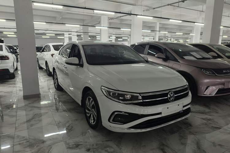 Used Volkswagen Bora 2023 200TSI DSG Enjoyment Edition Exterior 2