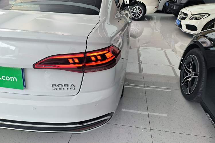 Used Volkswagen Bora 2023 200TSI DSG SmartDrive PRO Edition Exterior 3