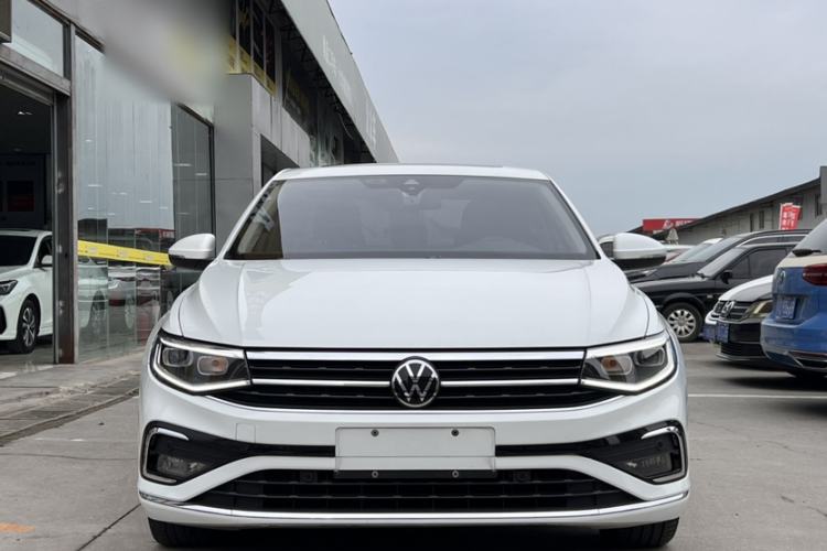 Used Volkswagen Bora 2023 200TSI DSG SmartDrive PRO Edition Exterior 3
