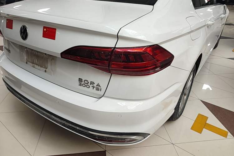 Used Volkswagen Bora 2023 200TSI DSG Comfort Edition Exterior 3