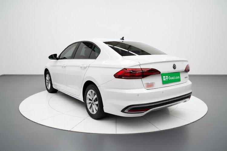 Used Volkswagen Bora 2023 1.5L Automatic Changer Limited Edition Exterior 3
