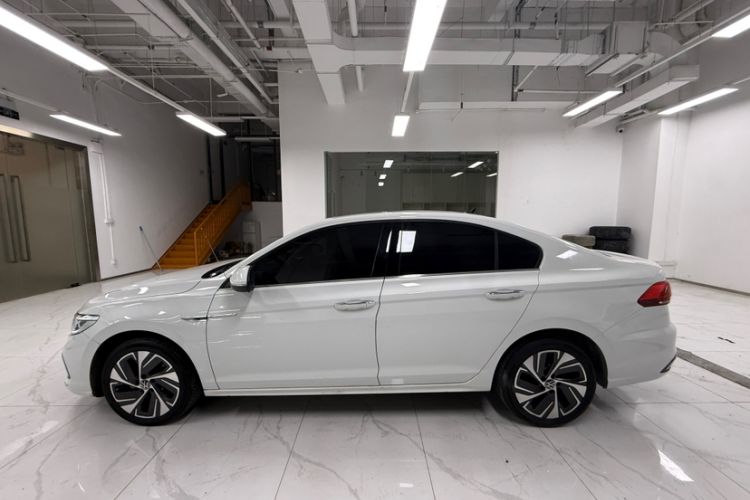 Used Volkswagen Bora 2023 280TSI DSG Prestige Edition Exterior 4