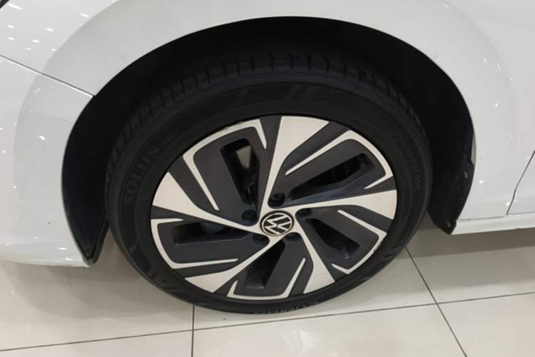 Used Volkswagen Bora 2023 300TSI DSG Prestige Edition Exterior 4