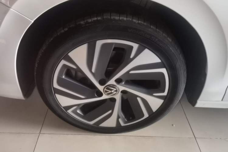 Used Volkswagen Bora 2023 300TSI DSG Prestige Edition Exterior 4