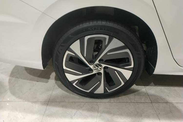 Used Volkswagen Bora 2023 200TSI DSG SmartDrive PRO Edition Exterior 5