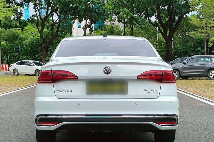 Used Volkswagen Bora 2023 200TSI DSG Enjoyment Edition Exterior 5