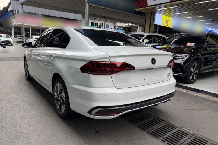 Used Volkswagen Bora 2023 300TSI DSG Prestige Edition Exterior 5