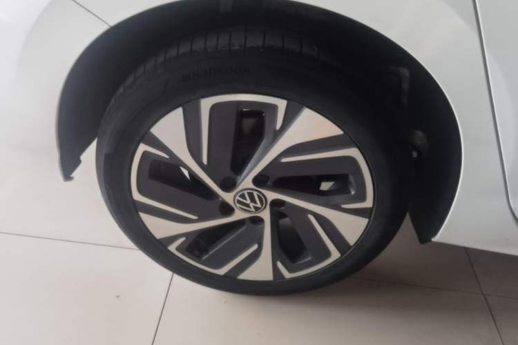 Used Volkswagen Bora 2023 300TSI DSG Prestige Edition Exterior 5
