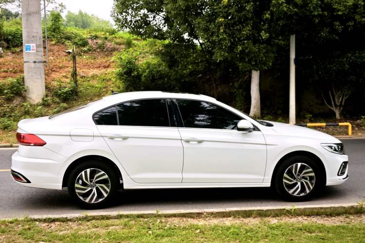 Used Volkswagen Bora 2023 200TSI DSG Enjoyment Edition Exterior 9