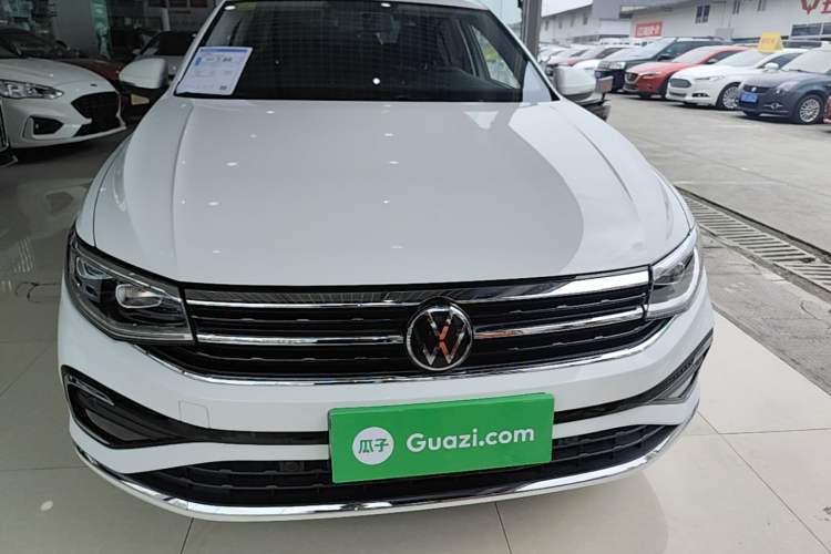 Used Volkswagen Bora 2023 280TSI DSG Comfort Edition Front
