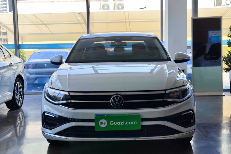 Used Volkswagen Bora 2023 300TSI DSG Prestige Edition Front