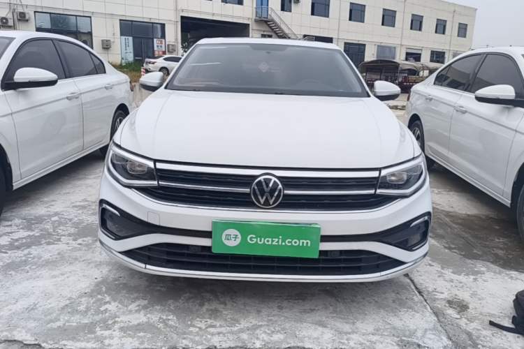 Used Volkswagen Bora 2023 200TSI DSG Enjoyment Edition Front