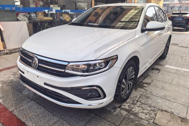 Used Volkswagen Bora 2023 200TSI DSG Enjoyment Edition Front Left 45 Deg