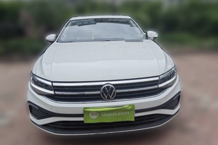 Used Volkswagen Bora 2023 1.5L Automatic Changer Limited Edition Front