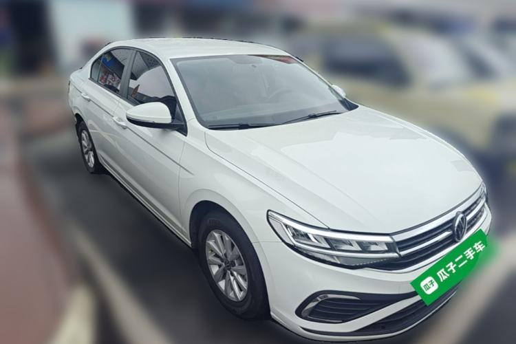 Used Volkswagen Bora 2023 200TSI DSG Comfort Edition Front Right 45 Deg