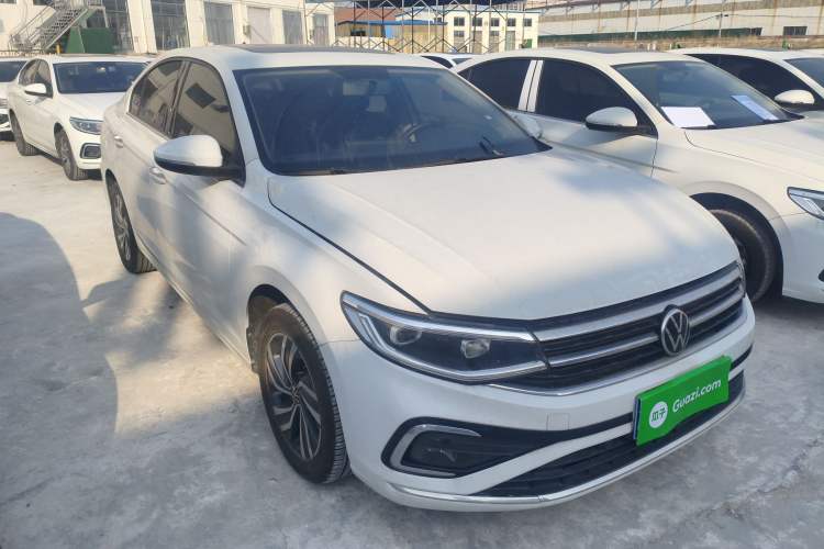 Used Volkswagen Bora 2023 200TSI DSG Enjoyment Edition Front Right 45 Deg