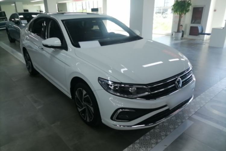 Used Volkswagen Bora 2023 200TSI DSG YueXing PRO Edition Front Right 45 Deg