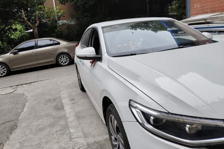 Used Volkswagen Bora 2023 200TSI DSG Enjoyment Edition Front Right 45 Deg