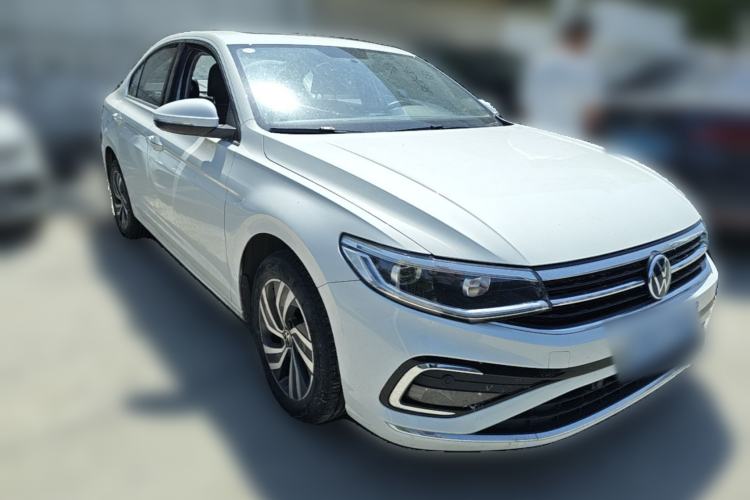 Used Volkswagen Bora 2023 200TSI DSG Enjoyment Edition Front Right 45 Deg