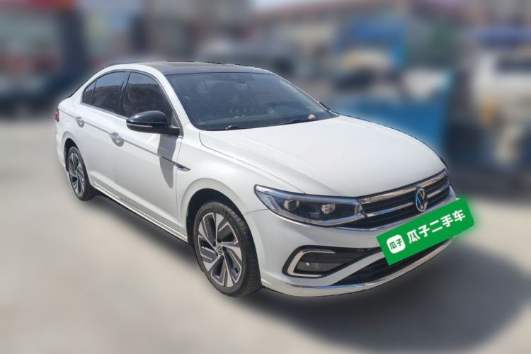 Used Volkswagen Bora 2023 280TSI DSG Prestige Edition Front Right 45 Deg