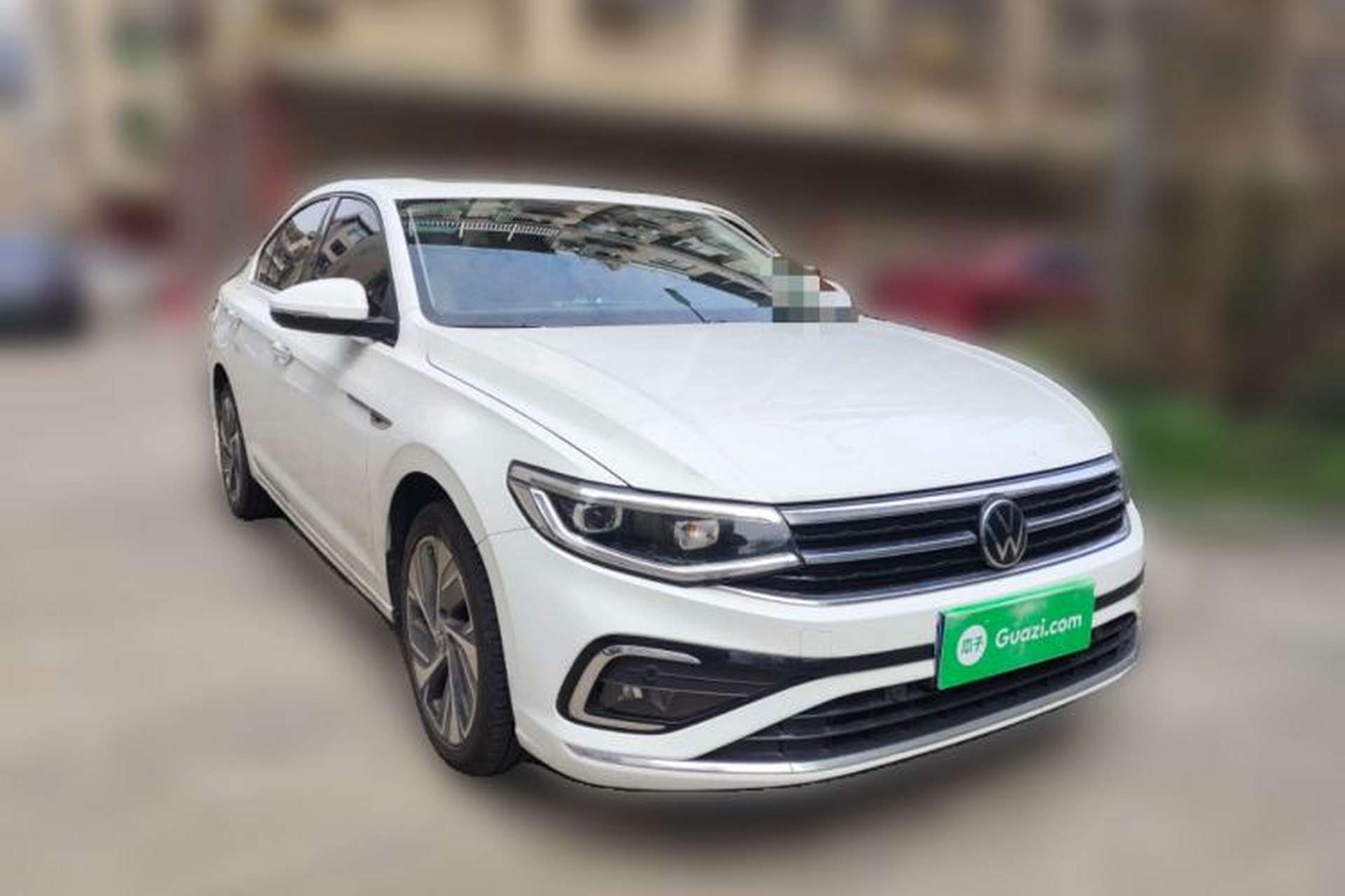 Used Volkswagen Bora 2023 300TSI DSG Prestige Edition Front Right 45 Deg
