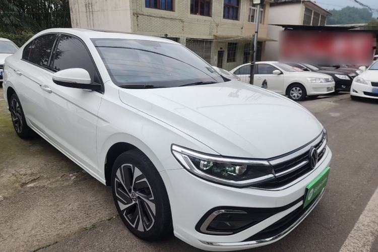 Used Volkswagen Bora 2023 200TSI DSG YueXing PRO Edition Front Right 45 Deg