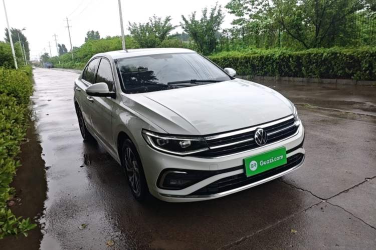 Used Volkswagen Bora 2023 200TSI DSG Enjoyment Edition Front Right 45 Deg
