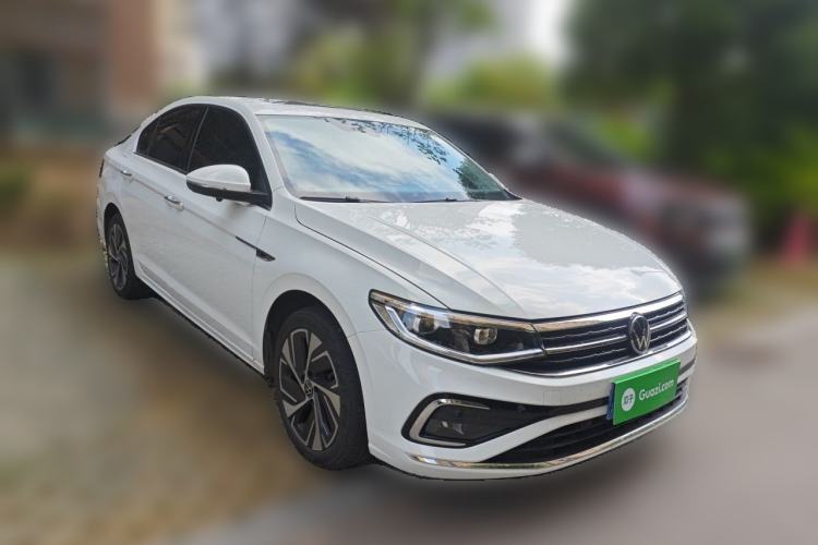 Used Volkswagen Bora 2023 280TSI DSG Prestige Edition Front Right 45 Deg