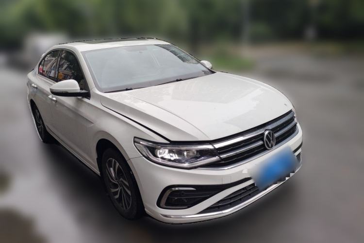 Used Volkswagen Bora 2023 200TSI DSG Enjoyment Edition Front Right 45 Deg