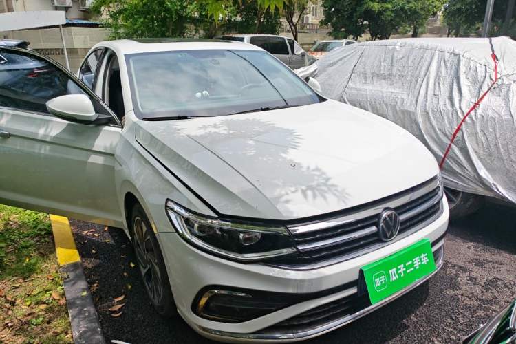Used Volkswagen Bora 2023 200TSI DSG YueXing PRO Edition Front Right 45 Deg