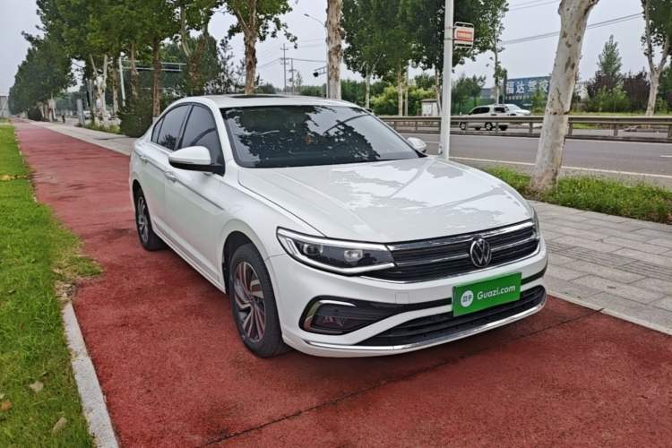 Used Volkswagen Bora 2023 200TSI DSG Enjoyment Edition Front Right 45 Deg