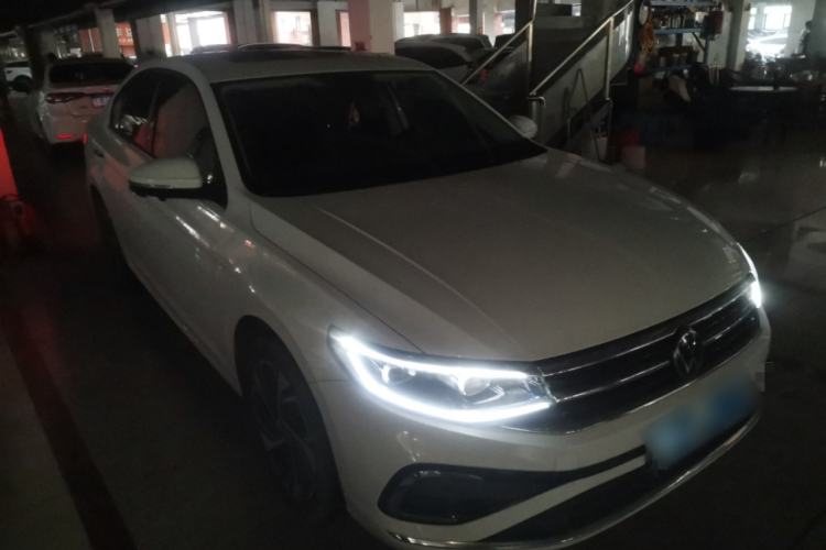 Used Volkswagen Bora 2023 200TSI DSG YueXing PRO Edition Front Right 45 Deg