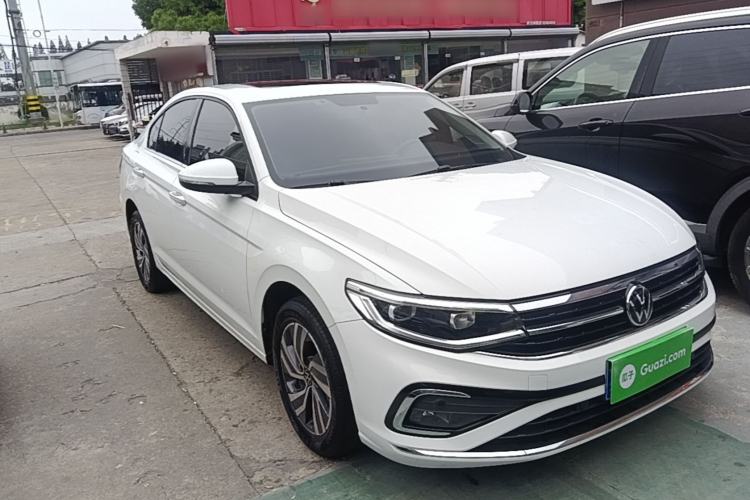 Used Volkswagen Bora 2023 200TSI DSG Enjoyment Edition Front Right 45 Deg