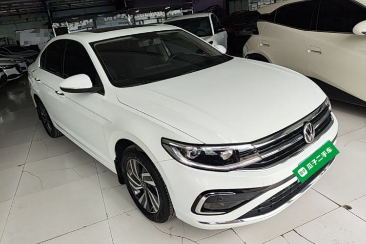 Used Volkswagen Bora 2023 200TSI DSG Enjoyment Edition Front Right 45 Deg